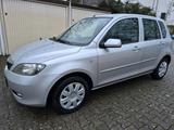 Mazda 2* 1.4  Klima* TÜV *Automatik - Mazda 2 in Mannheim