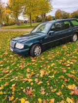 Mercedes-Benz Mercedes 320 TE W124 - Mercedes-Benz S 320 Kombi Gebrauchtwagen