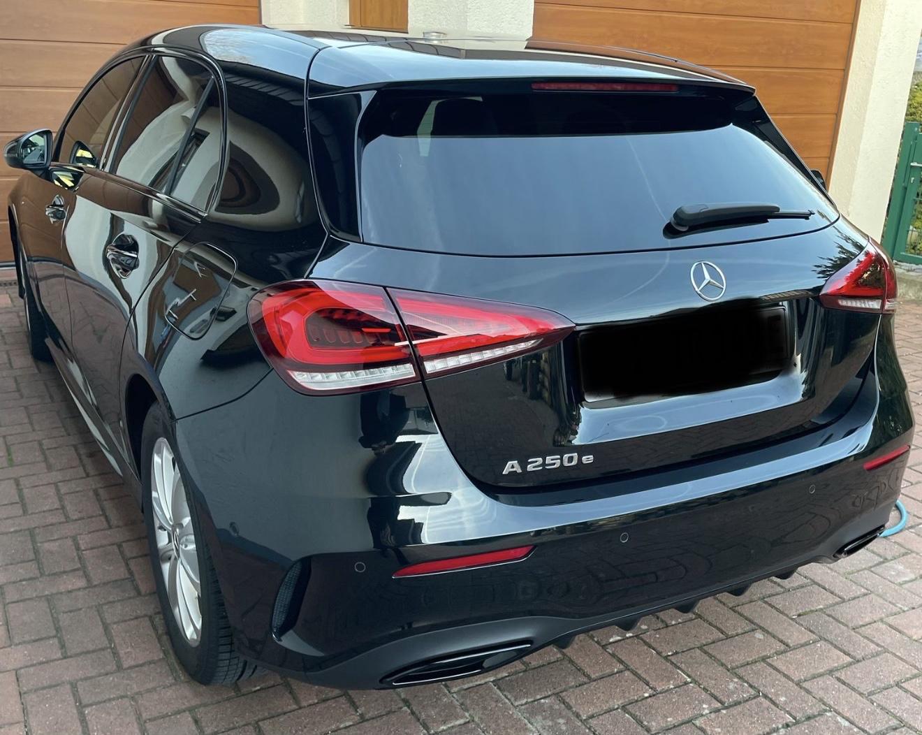 Mercedes-Benz A 250 e AMG Line Edition 2021