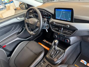 MYAUTOCENTER – Gebraucht- und Jahreswagen mit Werkstattservice in Pfaffenhofen Ford Focus *KEYLESS*TEMPO*SIHZ*LKHZ*NAVI*LED*