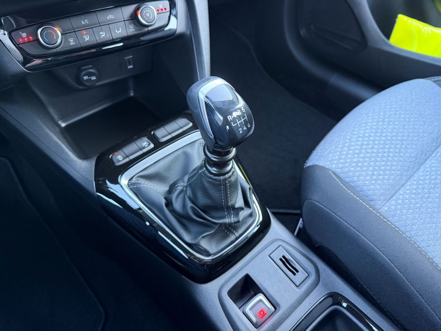 Opel Corsa - Bild 12