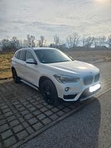 BMW X1 xDrive20i xLine  - BMW X-Reihe von privat