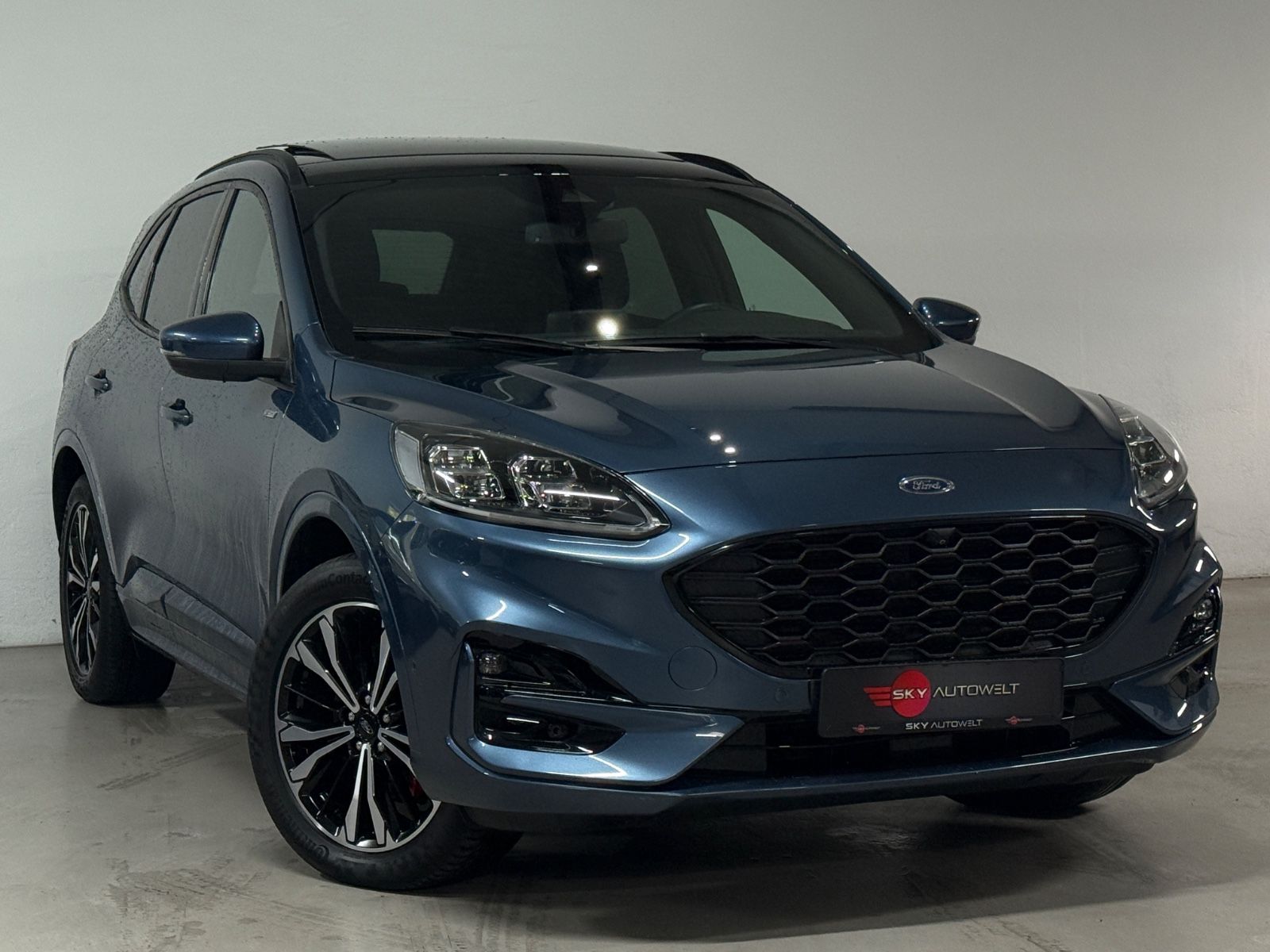 Ford Kuga Plug-In Hybrid ST-Line X/NAVI/LED/PANO/CAM imagem 2