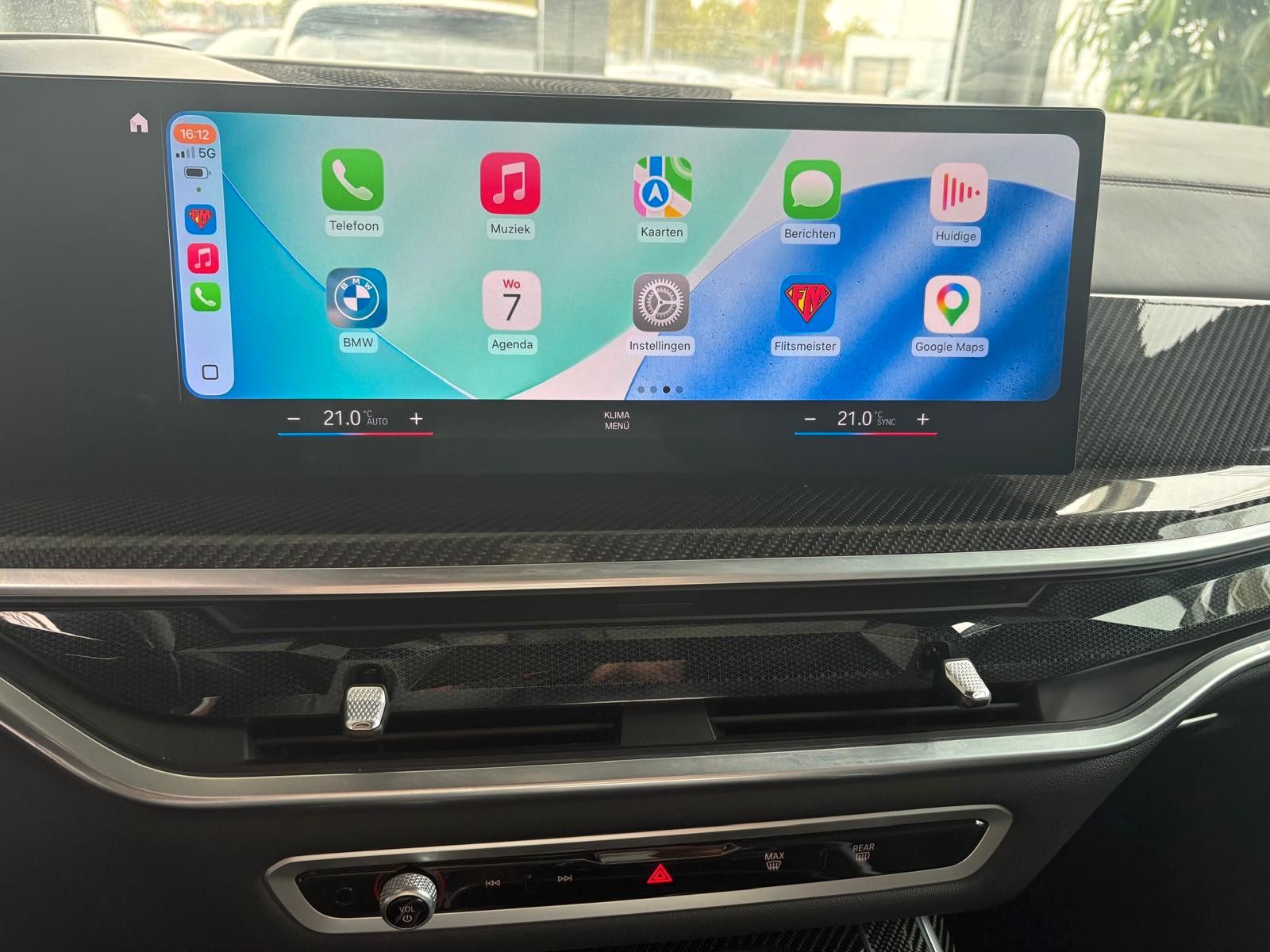 Fahrzeugabbildung BMW X7 xDrive 40 i M Sport/Voll/Skylounge, gestik