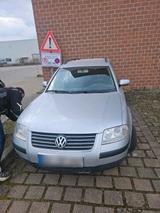 Volkswagen VW Passat 1.6 Benziner - VW Passat Variant von 2002