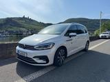 Volkswagen Touran 2.0 TDI  190PS  DSG R-Line  - VW Touran Gebrauchtwagen in Bonn