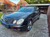Mercedes-Benz E 280  T AVANTGARDE  - Mercedes-Benz E 280 aus 2005