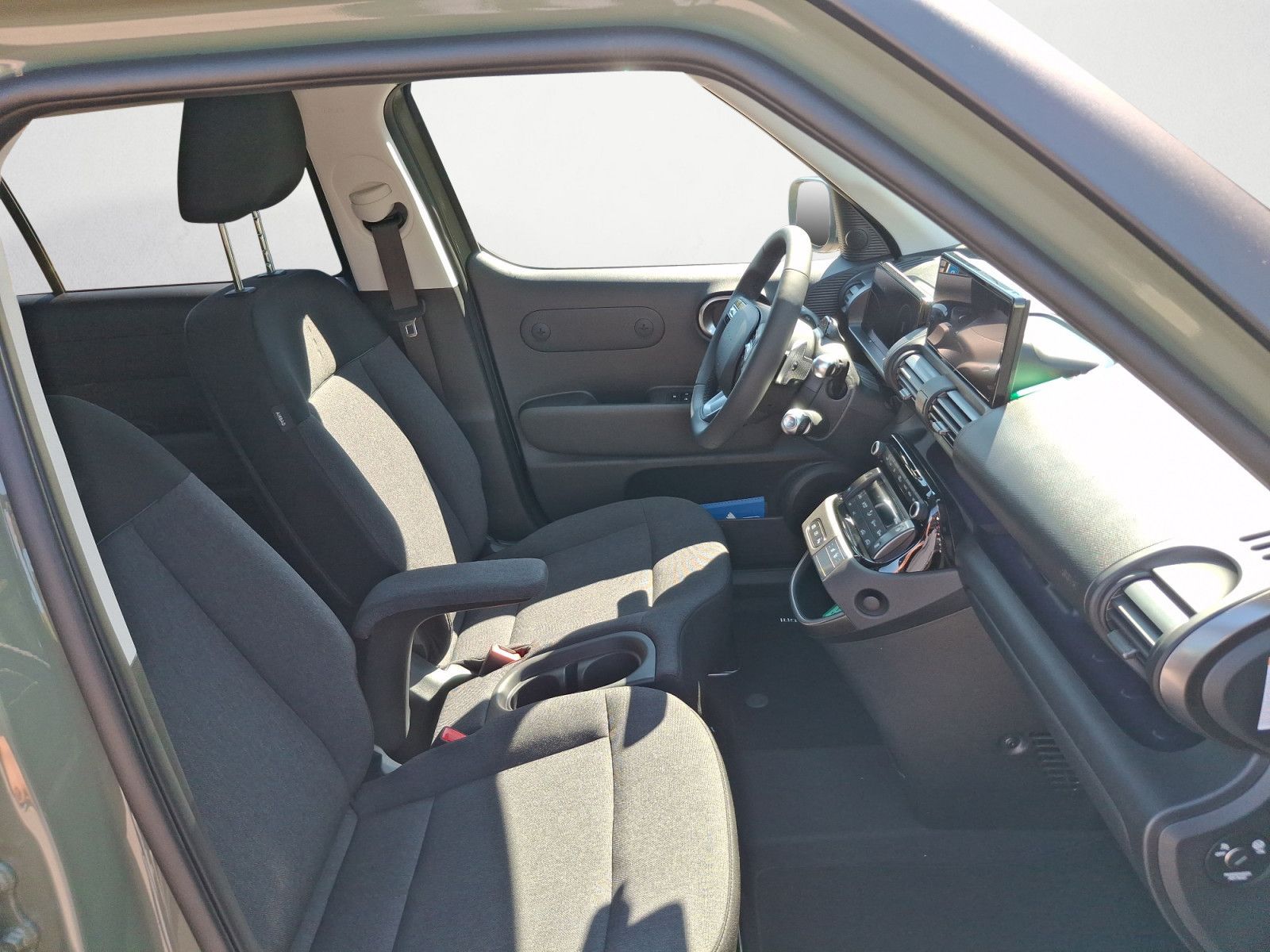 Hyundai INSTER – Bild 11