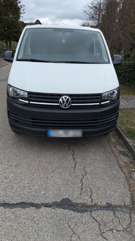 Image of Volkswagen T6 Kombi