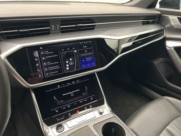 Audi A6 - 6