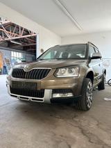 Skoda Yeti 2.0 TDI 4x4 DSG Elegance Outdoor Elegan... - Skoda Yeti: Elegance Outdoor