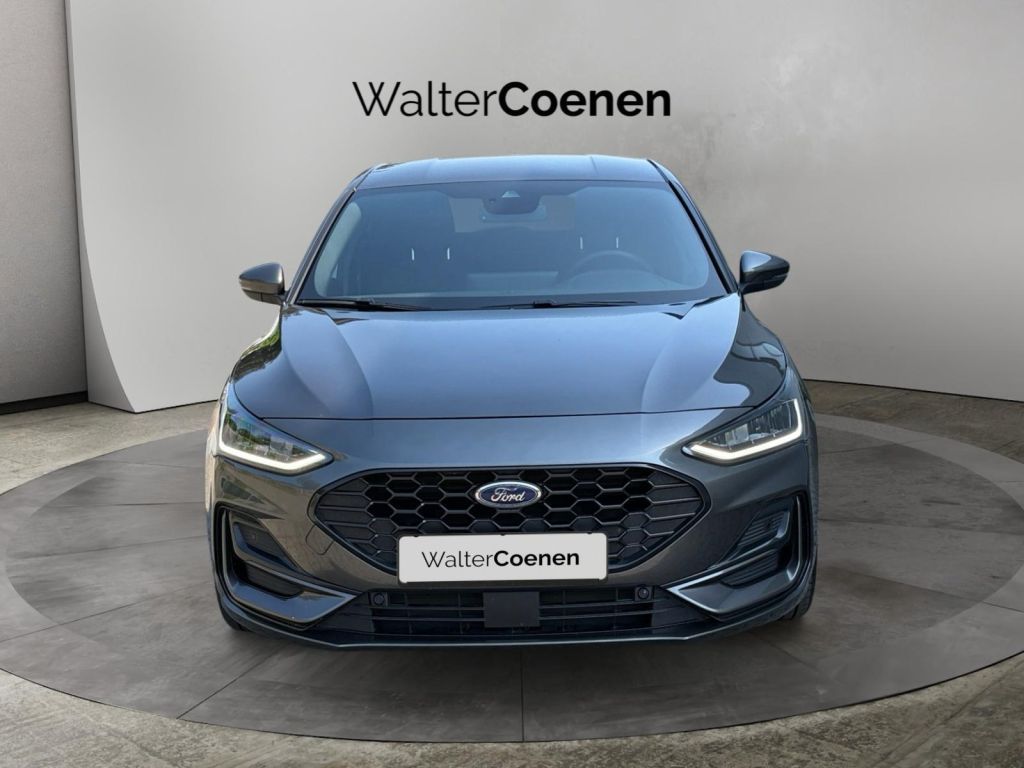 FORD Focus 1.0 EcoBoost Hybrid ST-LINE
