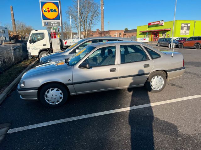 Opel Vectra 1.6 Liter.