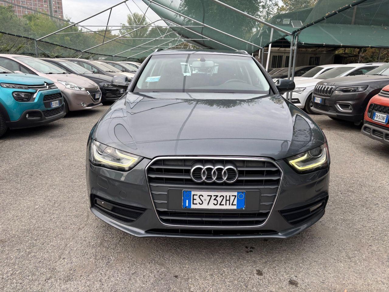 Audi A4 2013 — rear view