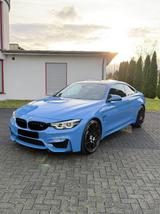 BMW M4 Compet. F82 1.HD*DKG*No OPF*/ H&K/Surround/DP - BMW M4 in Duisburg