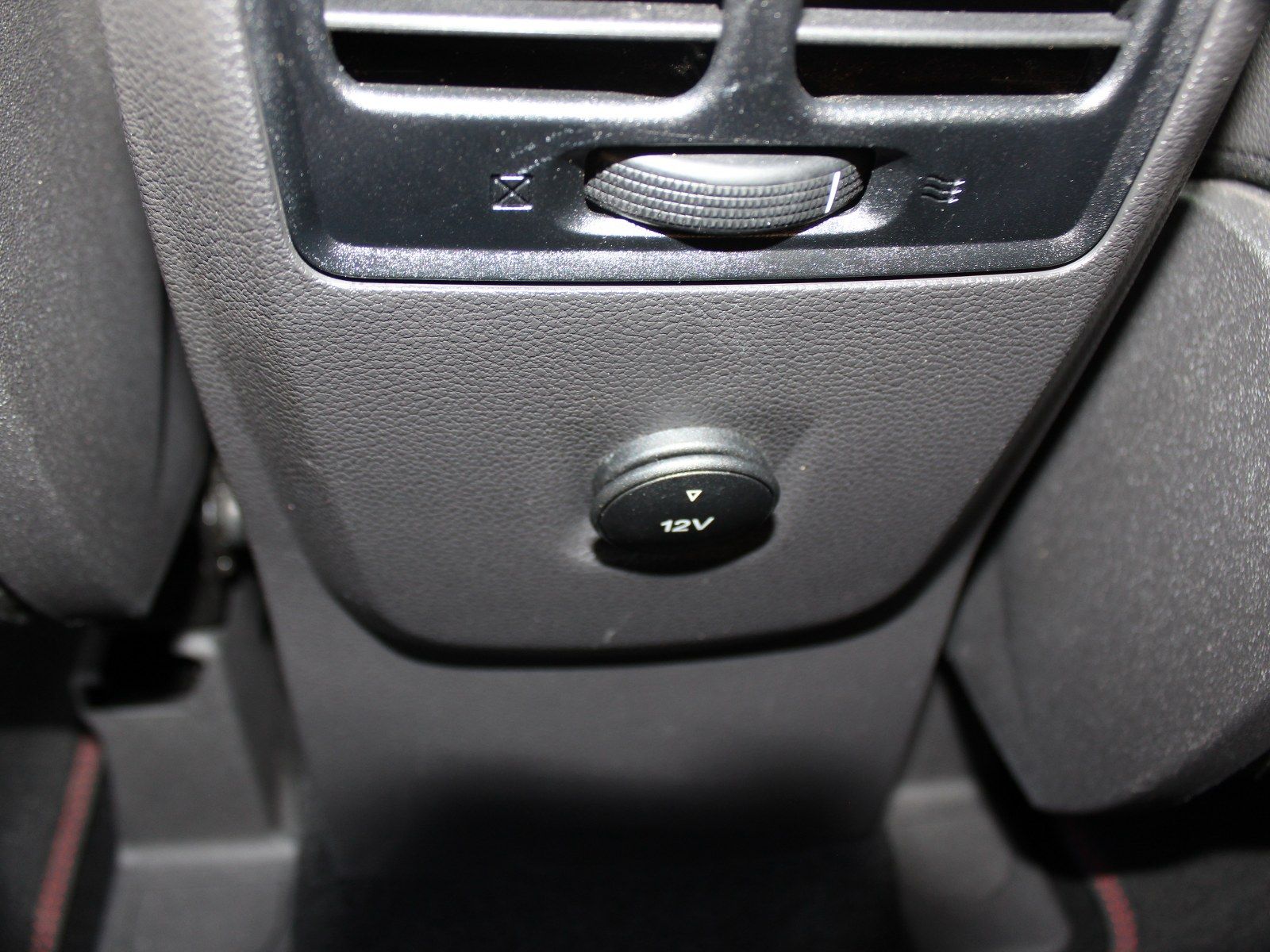 Fahrzeugabbildung Ford Kuga ST-Line 1,5 EcoBoost Start/Stopp