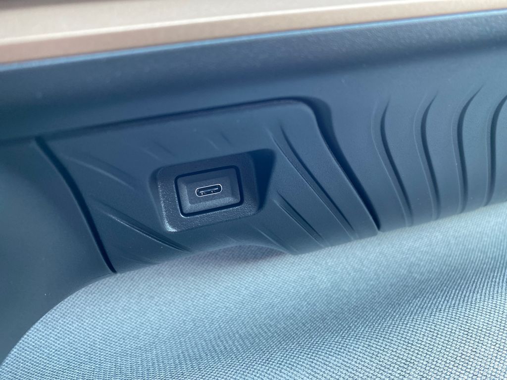 Fahrzeugabbildung Citroën C3 Aircross Turbo 100 Stop&Start PLUS
