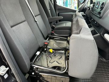 Mercedes Sprinter - 11