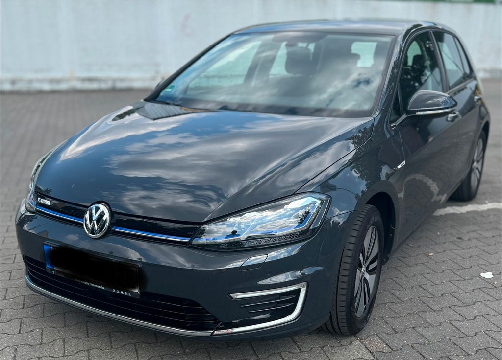Image of Volkswagen Golf