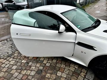 2015 Aston Martin V12 VANTAGE 照片 10
