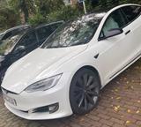 Tesla Model S P100D 1. Hand lebenslang kostenlos Laden - Tesla Model S: P100d