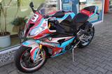 BMW S1000RR - BMW 1000 R