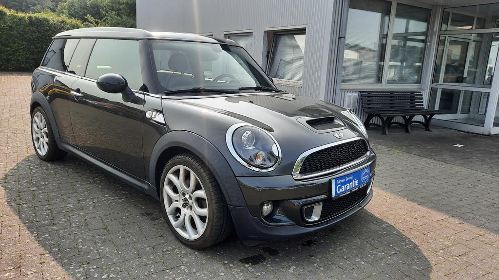 MINI Cooper S Clubman