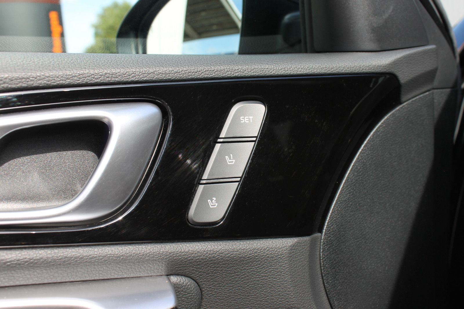Fahrzeugabbildung Kia pro cee'd 1.6TGDI GT ACC PANO LED KAM SHZ LHZ BT