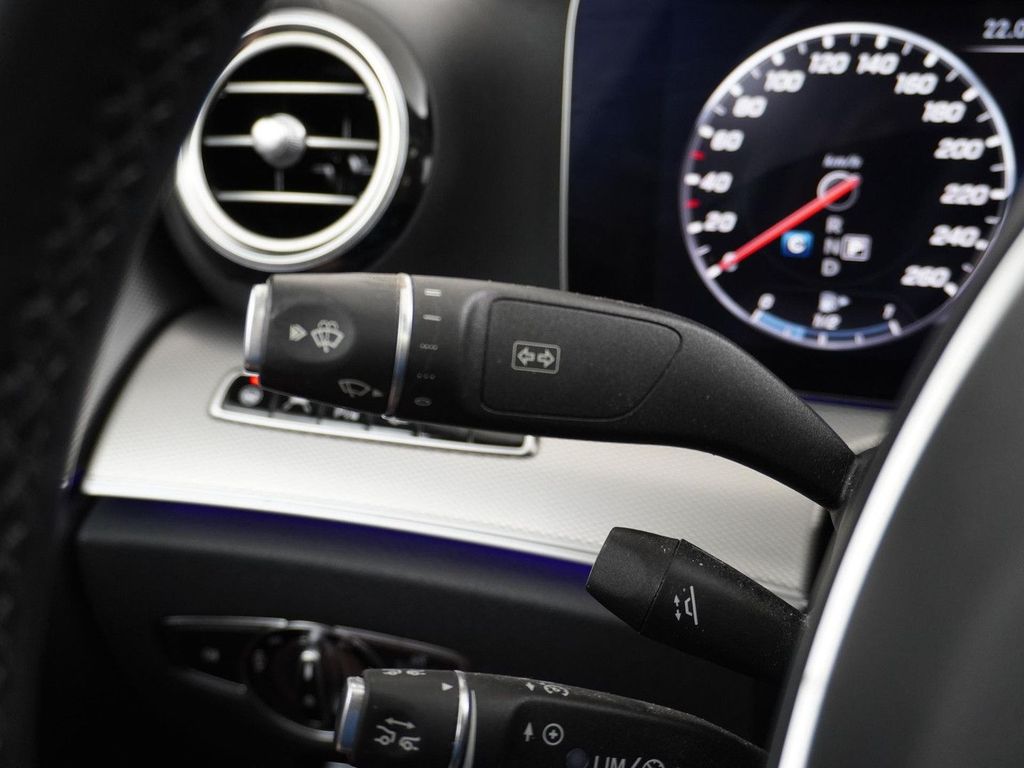 Mercedes-Benz E 350 d 4Matic Premium Plus Burmester panorama d