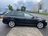 Skoda Octavia Combi RS Schiebedach/200 PS/TÜV Neu - Skoda Octavia aus 2006: Combi