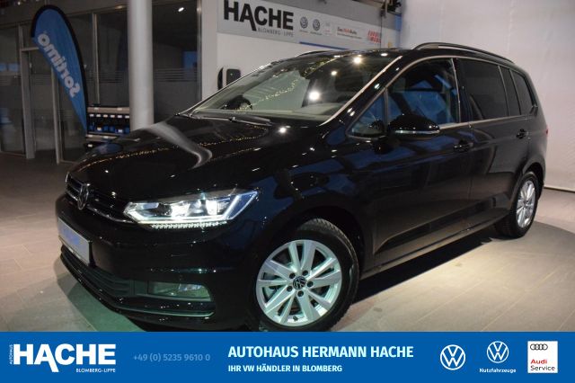 Volkswagen Touran Highline 1,5 l TSI DSG NAVI AHK STANDHZ