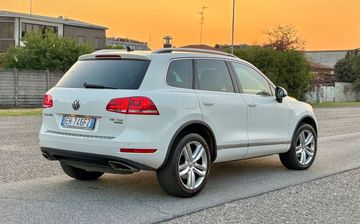 Volkswagen Touareg - 5