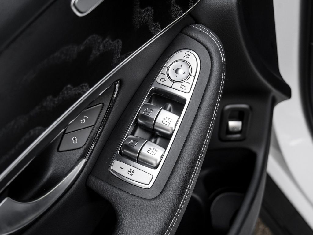 Mercedes-Benz GLC 220 d 4M |AMG|NIGHT|LED|NAVI|KEYL|BURM|AHK