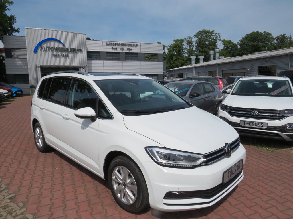 Image of Volkswagen Touran