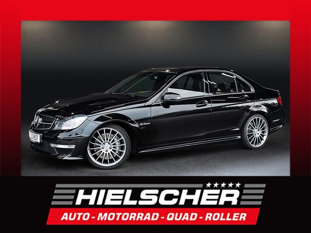 Mercedes-Benz C63 AMG 6.3l V8 W204 Limousine - SERVICE NEU