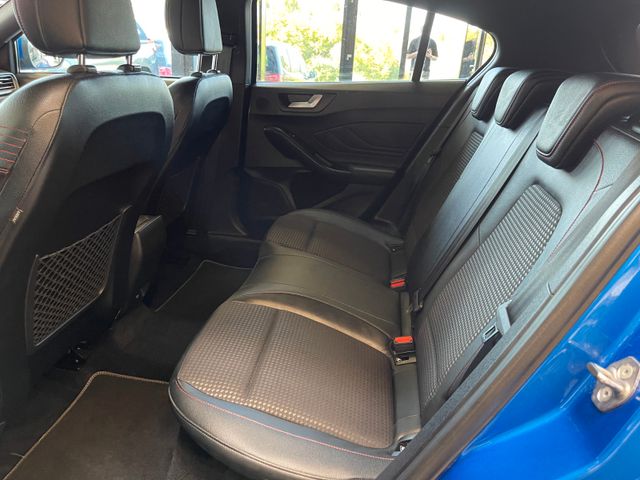 Ford Focus Lim. ST-Line 5-Türer Aut.*LED*NAVI*ACC*B&O