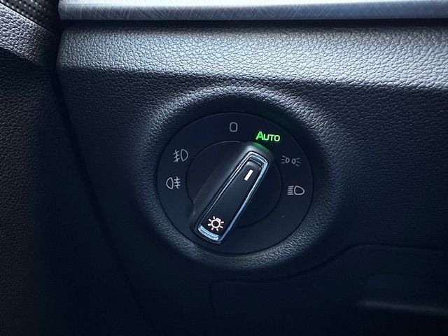 Kamiq Tour AHK;LED;KAMERA;PDC vo+hi;