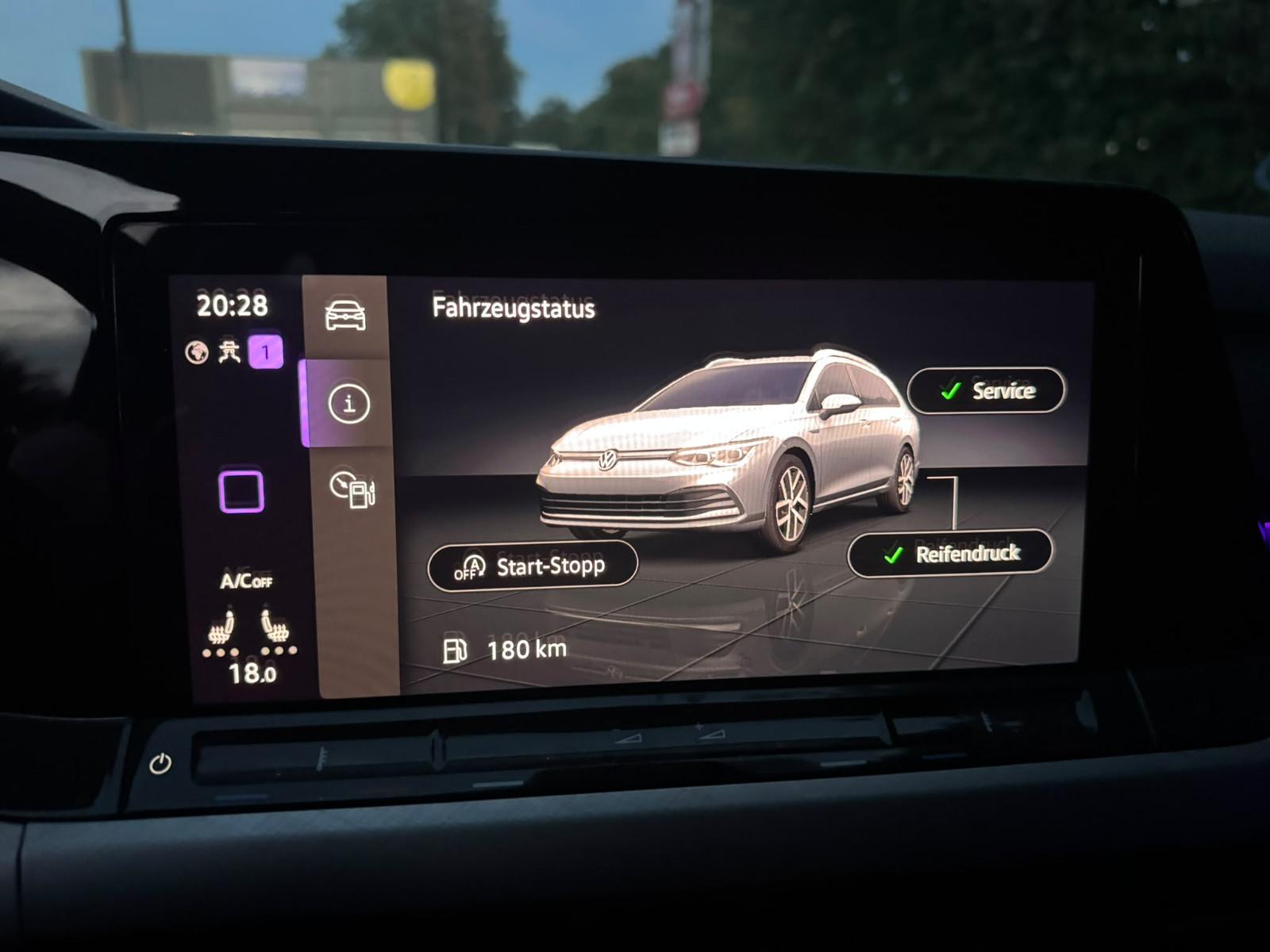 Volkswagen Golf VIII Variant 2,0 Life, миниатюра 11