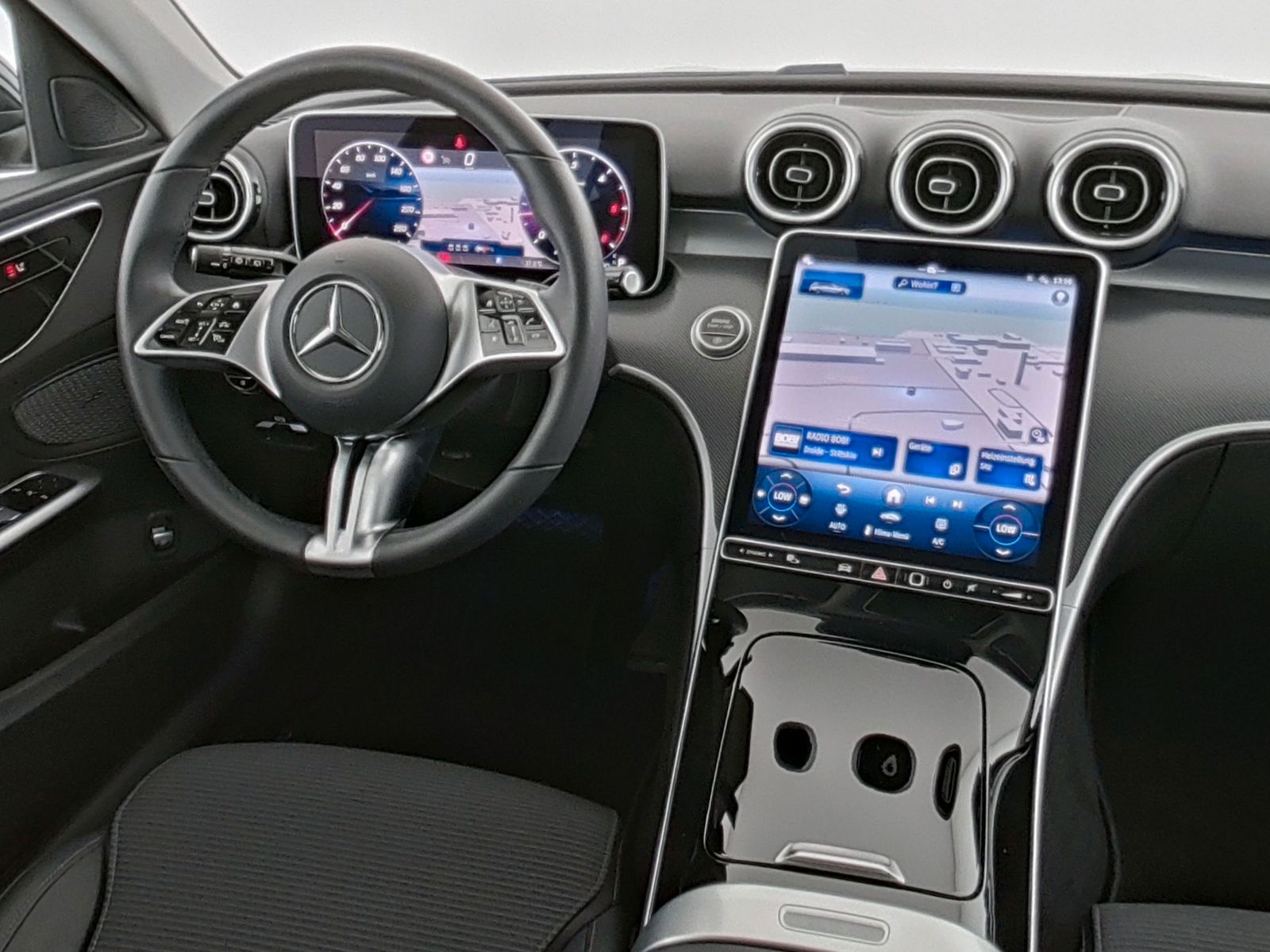 Mercedes-Benz C 200 - Bild 16