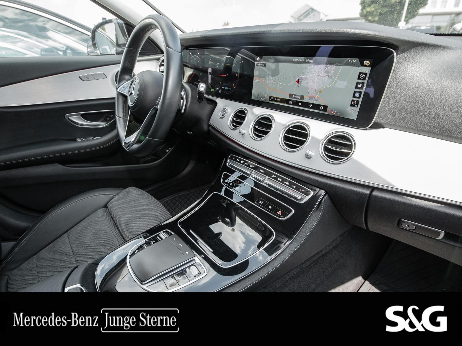 Mercedes-Benz E 220 d T AVANTGARDE RüKam+Totwink.+Sitzh.+LED