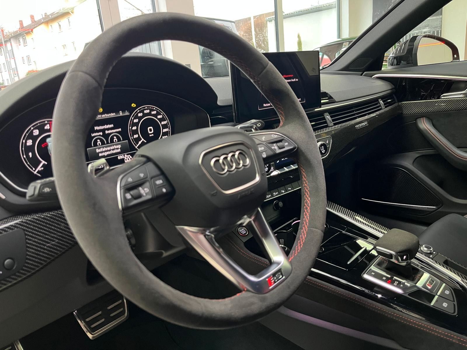 Fahrzeugabbildung Audi RS 4 Avant 2.9 TFSI quattro*Dynamic*Matrix*360°*