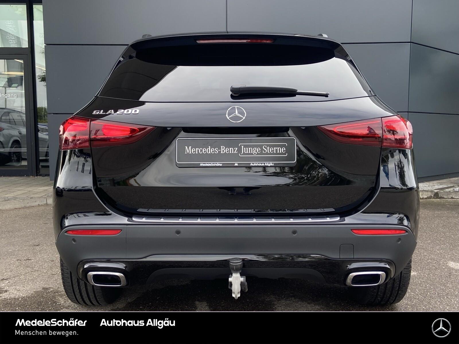 Mercedes-Benz GLA Night Distr AHK PanoSD KeylGO Sound 360, миниатюра 6