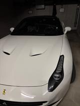 Ferrari California 3.9 V8 T 4-Sitzer - - Ferrari Gebrauchtwagen von 2016