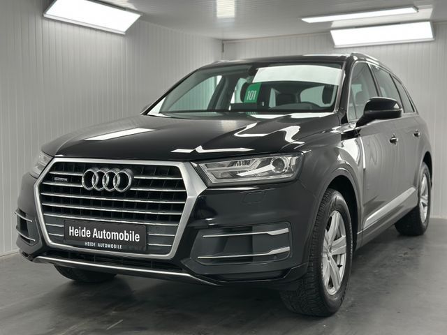Audi Q7 - 1