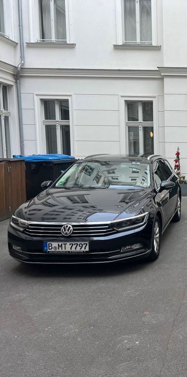 Image of Volkswagen Passat Variant