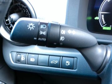 Toyota C-HR - 12
