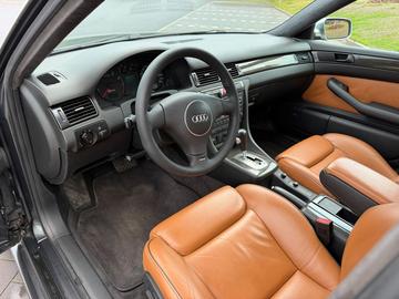 صورة 9 لـ 2003 AUDI RS6