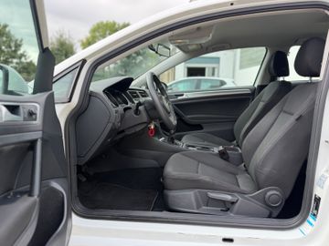 Volkswagen Golf - 7
