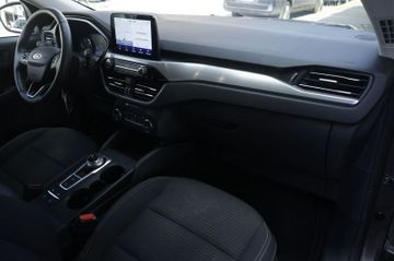 Ford Kuga - 10