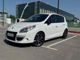 Renault Scenic Luxe ENERGY dCi 130 Start&Stop eco2 Luxe - Renault Scenic: Eco2